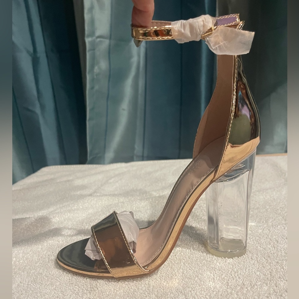 Charlotte Russe Rose Gold High Heels Size 7 NIB